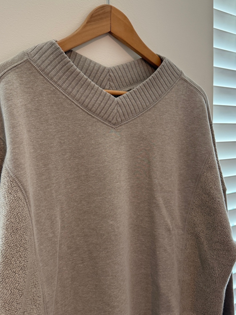 Aerie Taupe V-Neck Pullover Sweater/Sweats Set